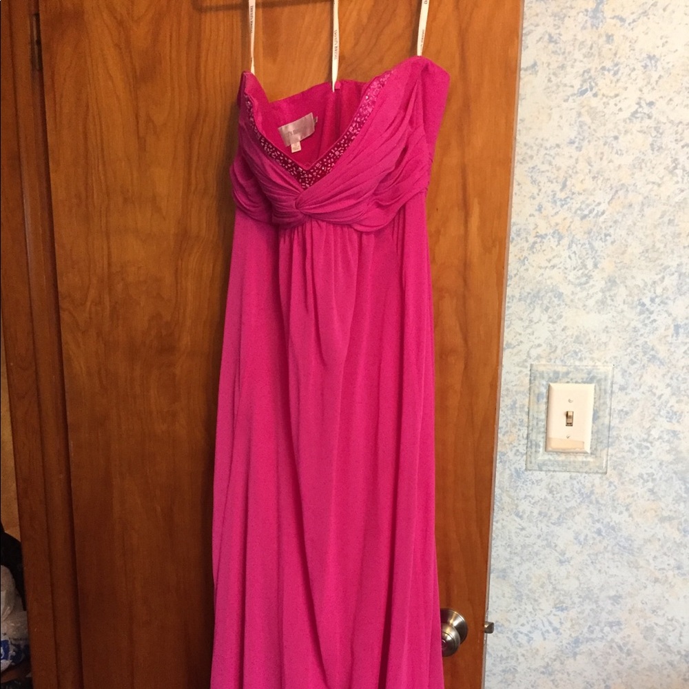 Evening Gown (will need to be dry cleaned)